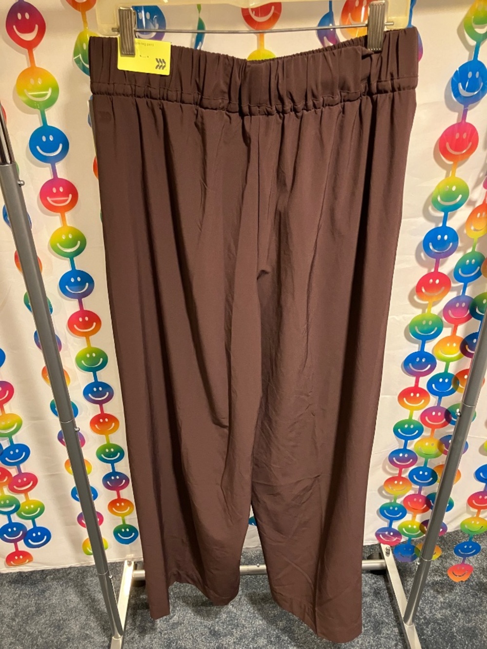 NWT All In Motion Active Light High-Rise Pocketed Wide Leg Pants (Large) - Picture 5 of 16